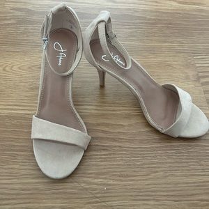 NWOT - J. Adams Dove - Nude Ankle Strap Kitten Heel - Size 8